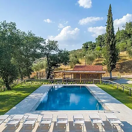 Hotel In Tuscany With Private Pool Cortona